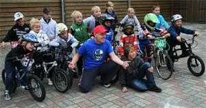 Laurens Dingen and his students. Not quite Olympic Gold medal status but he can claim a Dutch title from way back. The kids had a good time though.